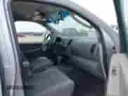 2006 Nissan Frontier SE с VIN 1N6AD07U06C468753, выставлен на аукционе IAAI как лот 42283501 с пробегом 156 473 миль миль и . История ставок и продаж доступна на DreamBid. Изображение 5.