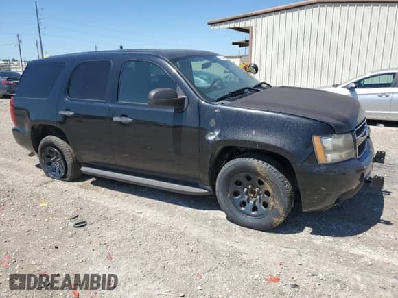 2013 Chevrolet Tahoe Commercial with VIN 1GNLC2E0XDR370535, listed as a Copart auction lot 52598425 with Not provided miles and Salvage title. Bid and sale history available at DreamBid. Image 4.