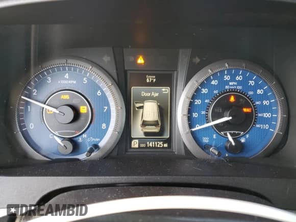 2018 Toyota Sienna L with VIN 5TDZZ3DCXJS931025, listed as a Copart auction lot 49206645 with 141,125 mi miles and Clean title. Bid and sale history available at DreamBid. Image 9.