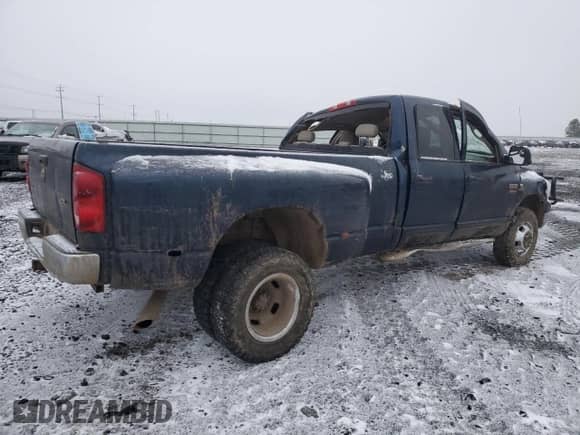 2007 Dodge 3500 SLT with VIN 3D7MX48A97G805718, listed as a Copart auction lot 87484274 with 204,386 mi miles and Salvage title. Bid and sale history available at DreamBid. Image 3.