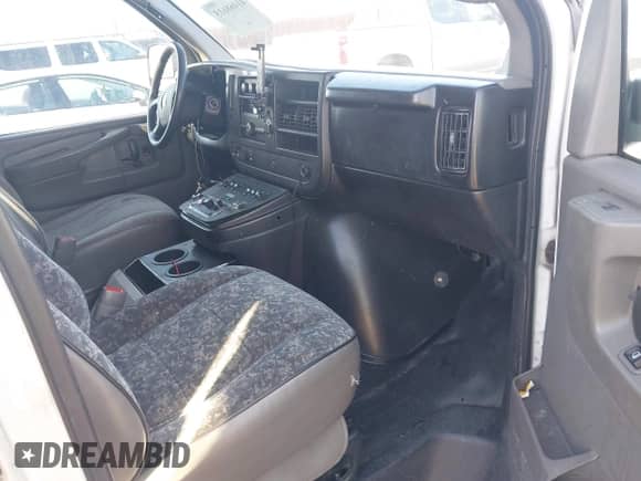 2008 Chevrolet City Express Cargo с VIN 1GBHG396X81151798, выставлен на аукционе IAAI как лот 41468615 с пробегом 349 447 миль миль и . История ставок и продаж доступна на DreamBid. Изображение 5.