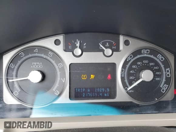 2008 Mercury Mariner Premier with VIN 4M2CU97188KJ32728, listed as a Copart auction lot 70736905 with 217,659 mi miles and Salvage title. Bid and sale history available at DreamBid. Image 9.