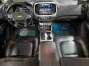 2018 Chevrolet Colorado 4WD ZR2 z VIN 1GCGTEEN0J1176761, wystawiony jako Copart lot #85403655 z przebiegiem 49 017 mil mil oraz Czysty tytuł • Clean title. Historia ofert i sprzedaży dostępna na DreamBid. Obrazek 8.
