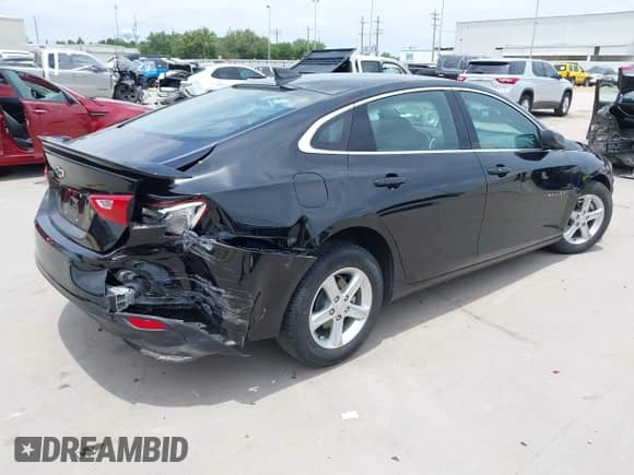 2024 Chevrolet Malibu LS с VIN 1G1ZB5ST3RF117970, выставлен на аукционе IAAI как лот 42389871 с пробегом 32 777 миль миль и . История ставок и продаж доступна на DreamBid. Изображение 4.