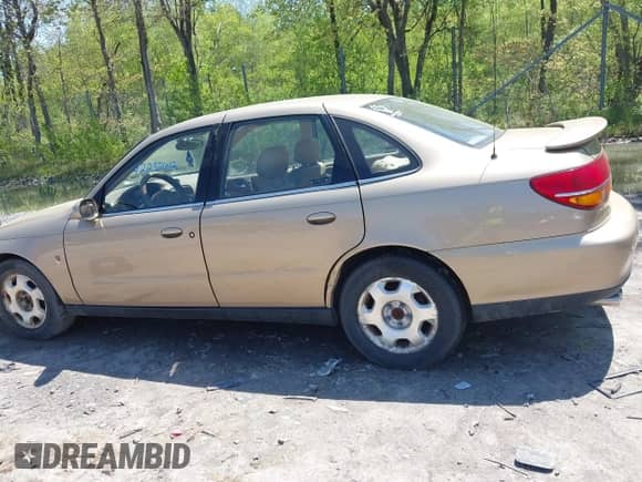 2001 Saturn LS с VIN 1G8JW52R81Y564763, выставлен на аукционе IAAI как лот 42232612 с пробегом 265 314 миль миль и . История ставок и продаж доступна на DreamBid. Изображение 14.