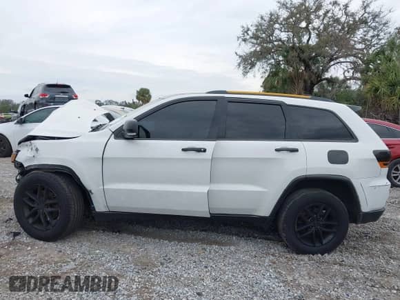 2017 Jeep Grand Cherokee Limited с VIN 1C4RJEBG8HC765835, выставлен на аукционе IAAI как лот 41622740 с пробегом 136 687 миль миль и . История ставок и продаж доступна на DreamBid. Изображение 14.