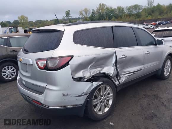 2014 Chevrolet Traverse LT с VIN 1GNKVGKD3EJ172860, выставлен на аукционе IAAI как лот 43315092 с пробегом 177 655 миль миль и . История ставок и продаж доступна на DreamBid. Изображение 4.