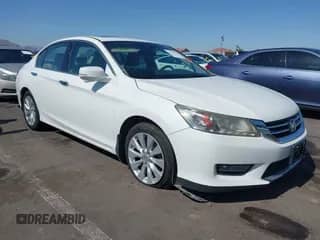 2015 Honda Accord Touring z VIN 1HGCR3F90FA000028, wystawiony jako IAAI lot #42353710 z przebiegiem 119 387 mil mil oraz . Historia ofert i sprzedaży dostępna na DreamBid. Obrazek 1.