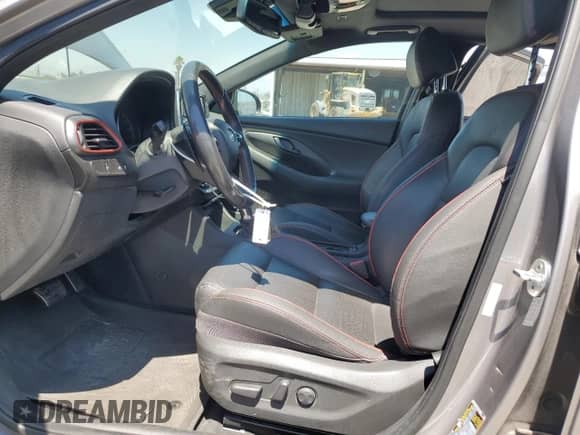 2020 Hyundai Elantra N Line z VIN KMHH55LC0LU134068, wystawiony jako Copart lot #67844965 z przebiegiem 133 634 mil mil oraz Szkoda całkowita • Salvage title. Historia ofert i sprzedaży dostępna na DreamBid. Obrazek 7.