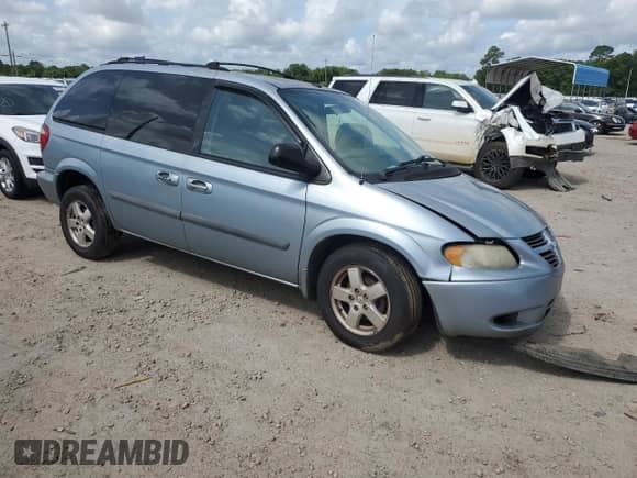 2006 Dodge Caravan SXT with VIN 1D4GP45RX6B738669, listed as a Copart auction lot 60541445 with 235,170 mi miles and Salvage title. Bid and sale history available at DreamBid. Image 4.