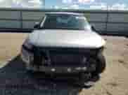 2022 Hyundai Venue SE z VIN KMHRB8A32NU135226, wystawiony jako Copart lot #70525905 z przebiegiem 54 574 mil mil oraz Szkoda całkowita • Salvage title. Historia ofert i sprzedaży dostępna na DreamBid. Obrazek 5.