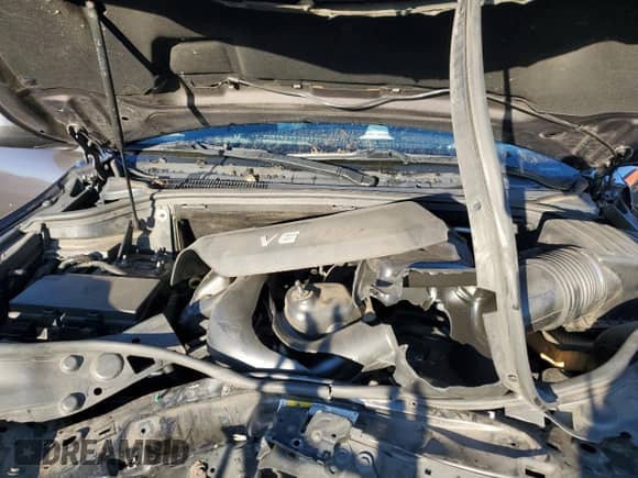 2014 Dodge Durango SXT with VIN 1C4RDJAG4EC576760, listed as a Copart auction lot 84718645 with 182,377 mi miles and Salvage title. Bid and sale history available at DreamBid. Image 12.