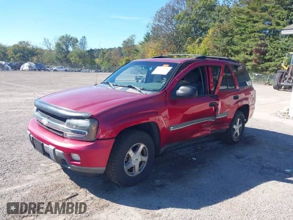 2002 Chevrolet TrailBlazer LS with VIN 1GNDT13S822523955, listed as a IAAI auction lot 43435441 with 143,193 mi miles and . Bid and sale history available at DreamBid. Image 2.