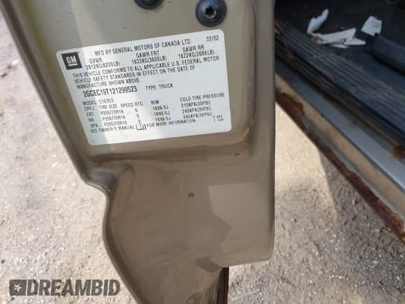 2002 Chevrolet Silverado 1500 LS с VIN 2GCEC19T121299523, выставлен на аукционе IAAI как лот 42681962 с пробегом Не указан миль и . История ставок и продаж доступна на DreamBid. Изображение 9.