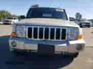 2008 Jeep Commander Limited z VIN 1J8HG58208C182836, wystawiony jako Copart lot #64780585 z przebiegiem 134 617 mil mil oraz Szkoda całkowita • Salvage title. Historia ofert i sprzedaży dostępna na DreamBid. Obrazek 5.