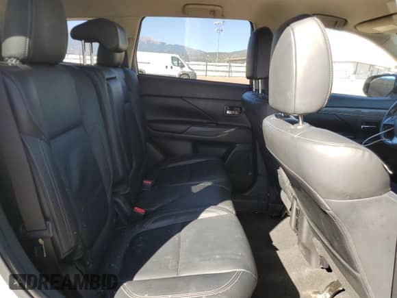 2020 Mitsubishi Outlander ES с VIN JA4AZ3A32LZ033483, выставлен на аукционе Copart как лот 82045345 с пробегом 85 128 миль миль и Списание • Salvage title. История ставок и продаж доступна на DreamBid. Изображение 11.