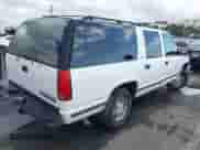 1998 Chevrolet Suburban with VIN 3GNEC16R5WG108019, listed as a IAAI auction lot 41537378 with 245,561 mi miles and . Bid and sale history available at DreamBid. Image 4.