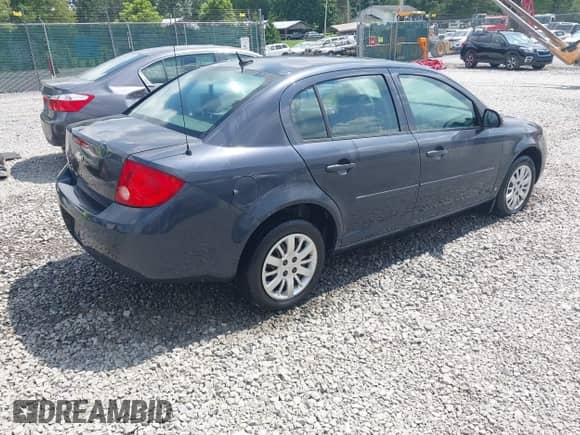 2009 Chevrolet Cobalt 2LT с VIN 1G1AT58H597182536, выставлен на аукционе IAAI как лот 42834255 с пробегом 190 574 миль миль и . История ставок и продаж доступна на DreamBid. Изображение 4.