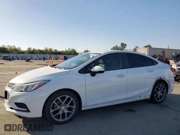 2017 Chevrolet Cruze LS with VIN 1G1BC5SM6H7178665, listed as a Copart auction lot 86336575 with 102,417 mi miles and Salvage title. Bid and sale history available at DreamBid. Image 1.