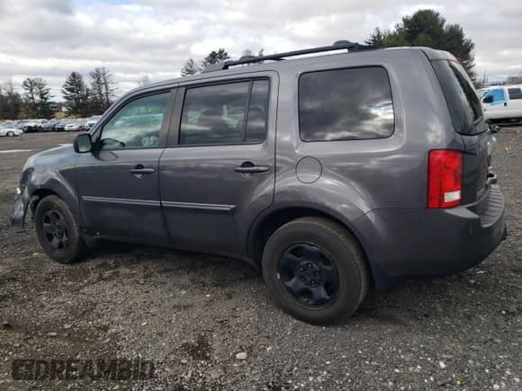 2015 Honda Pilot LX с VIN 5FNYF3H22FB029602, выставлен на аукционе Copart как лот 69173495 с пробегом 121 973 миль миль и На запчасти • Non repairable. История ставок и продаж доступна на DreamBid. Изображение 2.