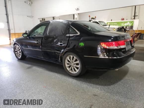 2006 Hyundai Azera SE с VIN KMHFC46F46A056168, выставлен на аукционе Copart как лот 85765045 с пробегом 103 335 миль миль и Чистый • Clean title. История ставок и продаж доступна на DreamBid. Изображение 2.