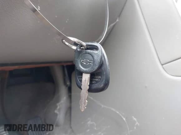 2004 Chevrolet Suburban LT с VIN 1GNFK16Z84J296909, выставлен на аукционе IAAI как лот 43203625 с пробегом 318 299 миль миль и . История ставок и продаж доступна на DreamBid. Изображение 11.