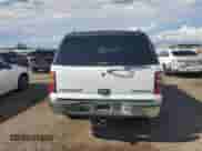 2005 Chevrolet Suburban LT z VIN 3GNGC26U65G247934, wystawiony jako Copart lot #81658805 z przebiegiem 139 357 mil mil oraz Szkoda całkowita • Salvage title. Historia ofert i sprzedaży dostępna na DreamBid. Obrazek 6.