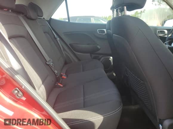 2024 Hyundai Venue SEL с VIN KMHRC8A39RU279701, выставлен на аукционе Copart как лот 70651895 с пробегом 24 551 миль миль и Списание • Salvage title. История ставок и продаж доступна на DreamBid. Изображение 10.