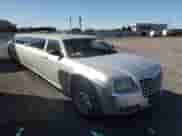 2007 Chrysler 300 with VIN 2C3KA43R67H732845, listed as a Copart auction lot 86290225 with 142,888 mi miles and Clean title. Bid and sale history available at DreamBid. Image 4.