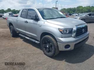 2007 Toyota Tundra SR5 с VIN 5TFBT54157X010203, выставлен на аукционе IAAI как лот 42807371 с пробегом 224 591 миль миль и . История ставок и продаж доступна на DreamBid. Изображение 1.