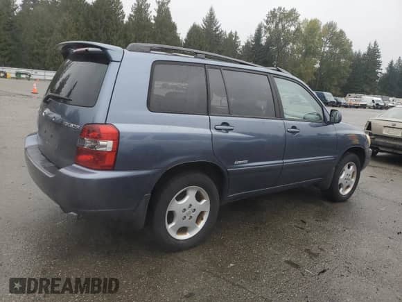 2006 Toyota Highlander w/3rd Row with VIN JTEEP21A860168428, listed as a Copart auction lot 83855485 with 115,520 mi miles and Salvage title. Bid and sale history available at DreamBid. Image 3.