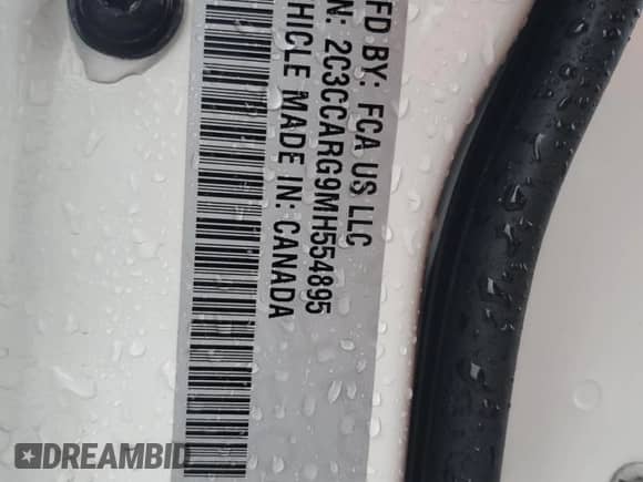 2021 Chrysler 300 Touring L with VIN 2C3CCARG9MH554895, listed as a Copart auction lot 79166784 with 82,301 mi miles and Salvage title. Bid and sale history available at DreamBid. Image 12.