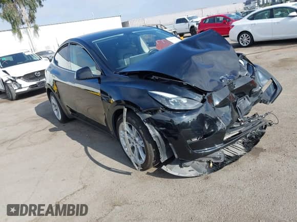 2023 Tesla Model Y Long Range с VIN 7SAYGAEE1PF594220, выставлен на аукционе IAAI как лот 42885301 с пробегом 94 878 миль миль и . История ставок и продаж доступна на DreamBid. Изображение 1.