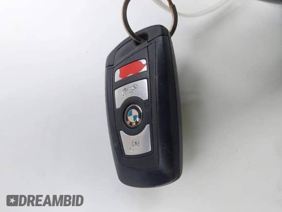 2014 BMW 5 Series 535i xDrive с VIN WBA5B3C56ED531693, выставлен на аукционе IAAI как лот 42585250 с пробегом 134 893 миль миль и . История ставок и продаж доступна на DreamBid. Изображение 11.