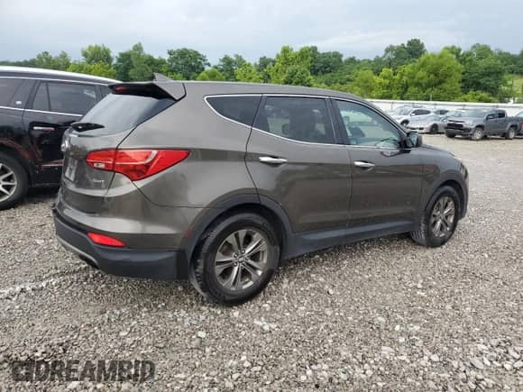 2014 Hyundai Santa Fe with VIN 5XYZT3LB0EG203713, listed as a Copart auction lot 65331295 with 200,378 mi miles and Salvage title. Bid and sale history available at DreamBid. Image 3.