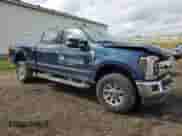 2019 Ford F-250 XL z VIN 1FT7W2B62KEF32656, wystawiony jako Copart lot #68546875 z przebiegiem 138 388 mil mil oraz Szkoda całkowita • Salvage title. Historia ofert i sprzedaży dostępna na DreamBid. Obrazek 4.
