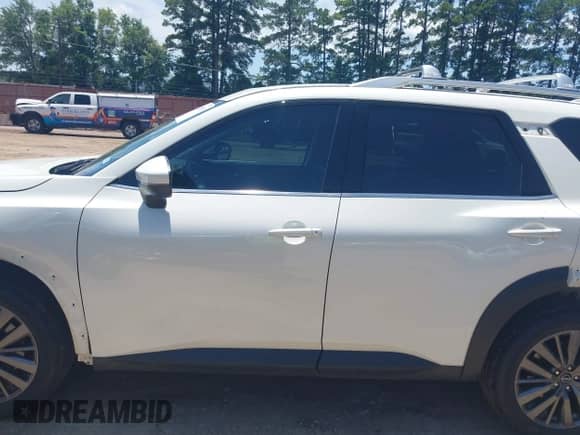 2023 Nissan Pathfinder SL with VIN 5N1DR3CD4PC246030, listed as a IAAI auction lot 42622911 with 32,246 mi miles and . Bid and sale history available at DreamBid. Image 15.