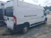 2019 Ram ProMaster Cargo z VIN 3C6TRVDG4KE541383, wystawiony jako IAAI lot #42309591 z przebiegiem 88 966 mil mil oraz . Historia ofert i sprzedaży dostępna na DreamBid. Obrazek 4.