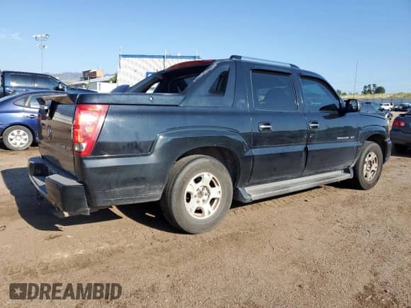 2002 Cadillac Escalade EXT with VIN 3GYEK63NX2G285227, listed as a Copart auction lot 65441125 with 225,607 mi miles and Non repairable. Bid and sale history available at DreamBid. Image 3.