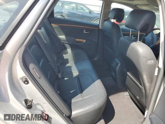 2006 Hyundai Azera SE с VIN KMHFC46F66A121649, выставлен на аукционе Copart как лот 71426215 с пробегом 173 484 миль миль и Списание • Salvage title. История ставок и продаж доступна на DreamBid. Изображение 10.