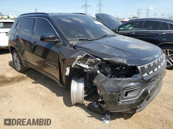 2024 Jeep Compass Latitude Lux с VIN 3C4NJDFNXRT126427, выставлен на аукционе Copart как лот 62740395 с пробегом 21 386 миль миль и Списание • Salvage title. История ставок и продаж доступна на DreamBid. Изображение 4.