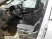 2017 Chevrolet Silverado 2500HD Work Truck z VIN 1GC1KUEG5HF208671, wystawiony jako Copart lot #47003185 z przebiegiem 249 118 mil mil oraz Szkoda całkowita • Salvage title. Historia ofert i sprzedaży dostępna na DreamBid. Obrazek 7.