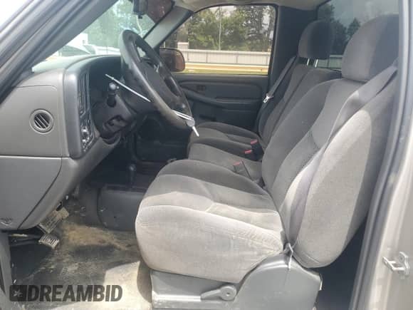 2006 Chevrolet Silverado 1500 Work Truck с VIN 3GCEK14V06G190270, выставлен на аукционе Copart как лот 62865225 с пробегом 110 847 миль миль и Списание • Salvage title. История ставок и продаж доступна на DreamBid. Изображение 7.