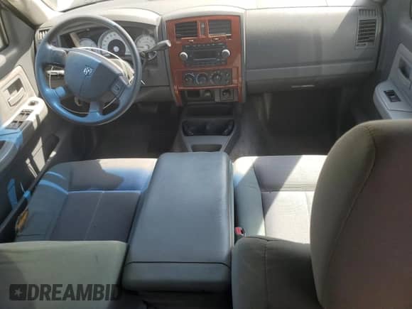 2005 Dodge Dakota SLT with VIN 1D7HW48N85S342452, listed as a Copart auction lot 70287975 with 165,543 mi miles and Clean title. Bid and sale history available at DreamBid. Image 8.