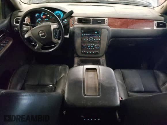 2009 GMC Sierra 1500 SLT с VIN 3GTEK33309G190625, выставлен на аукционе Copart как лот 63580825 с пробегом 303 828 миль миль и Списание • Salvage title. История ставок и продаж доступна на DreamBid. Изображение 8.