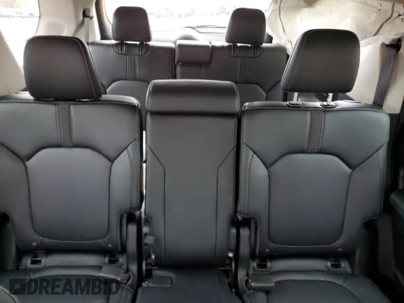 2023 Honda Pilot Touring with VIN 5FNYG2H70PB011362, listed as a Copart auction lot 44759765 with 19,676 mi miles and Salvage title. Bid and sale history available at DreamBid. Image 10.