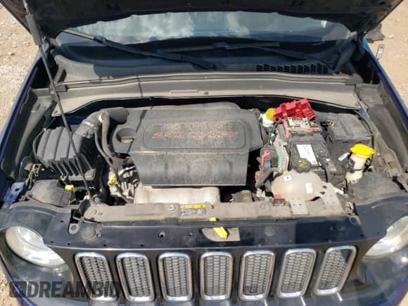 2018 Jeep Renegade Latitude with VIN ZACCJABBXJPH57398, listed as a Copart auction lot 68658815 with 89,223 mi miles and Salvage title. Bid and sale history available at DreamBid. Image 11.