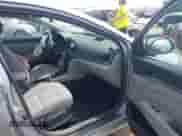 2017 Hyundai Elantra SE with VIN 5NPD84LF7HH045971, listed as a IAAI auction lot 43332824 with 191,544 mi miles and . Bid and sale history available at DreamBid. Image 5.