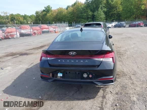 2023 Hyundai Elantra SEL с VIN KMHLS4AG3PU419565, выставлен на аукционе IAAI как лот 43303372 с пробегом 40 203 миль миль и . История ставок и продаж доступна на DreamBid. Изображение 16.