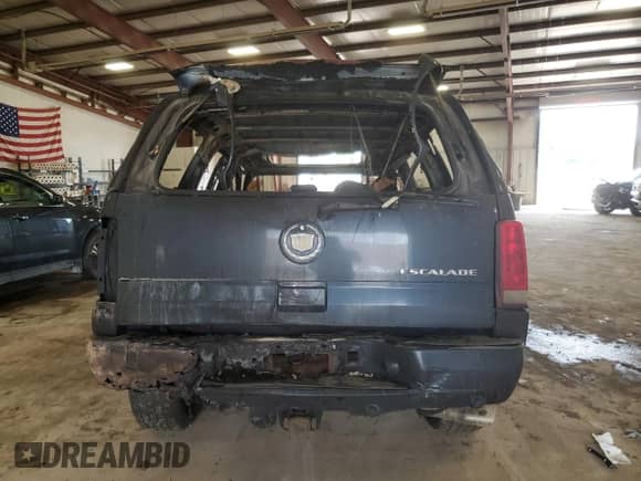 2004 Cadillac Escalade with VIN 1GYEK63N34R153140, listed as a Copart auction lot 62280405 with Not provided miles and Non repairable. Bid and sale history available at DreamBid. Image 6.